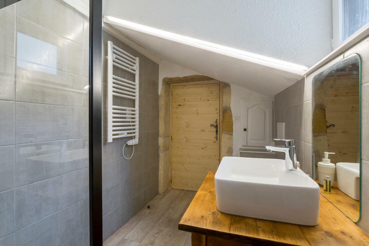L'Atelier De Saint Paul - Bail Mobilite Apartment Lyon Bagian luar foto
